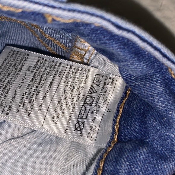 Old navy jeans - Picture 3 of 3